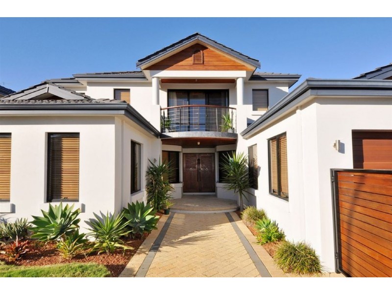 62 Lighthouse Parade, Mindarie WA 6030