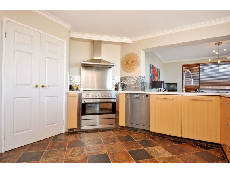 62 Lighthouse Parade, Mindarie WA 6030