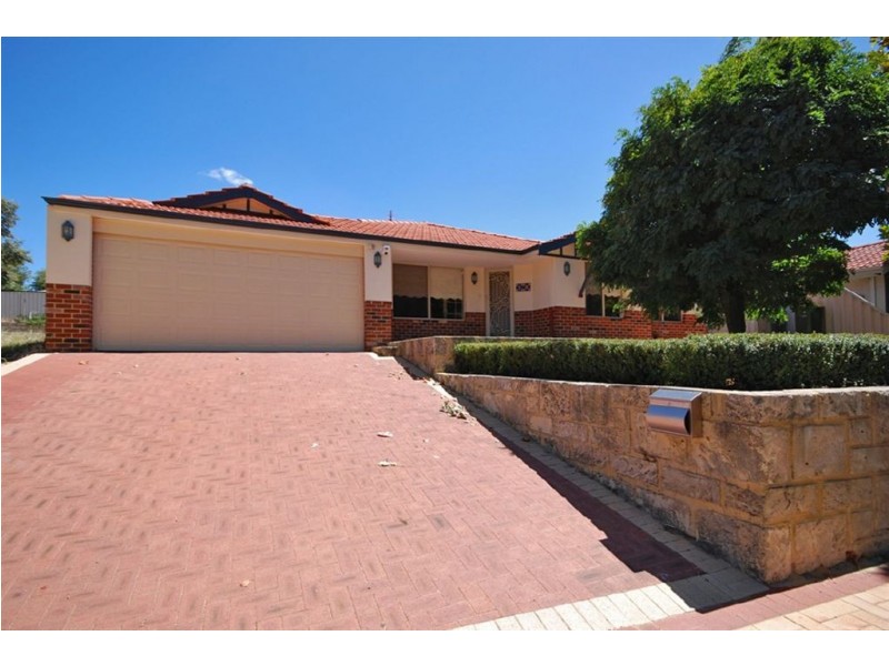 10 Stradbroke Gardens, Ridgewood WA 6030