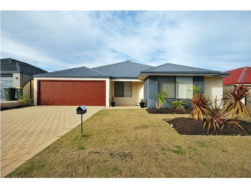 4 Salamanca Turn, Clarkson WA 6030