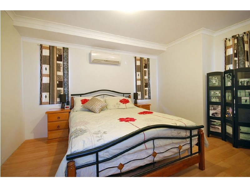 4 Salamanca Turn, Clarkson WA 6030