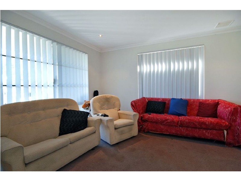 16 Beachside Parade, Yanchep WA 6035