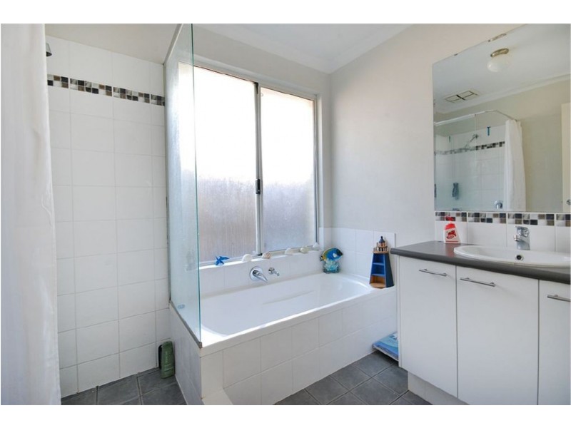 16 Beachside Parade, Yanchep WA 6035