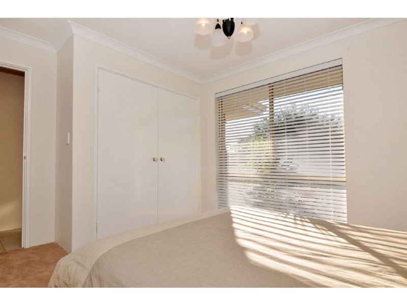 17b Carvel Place, Ocean Reef WA 6027