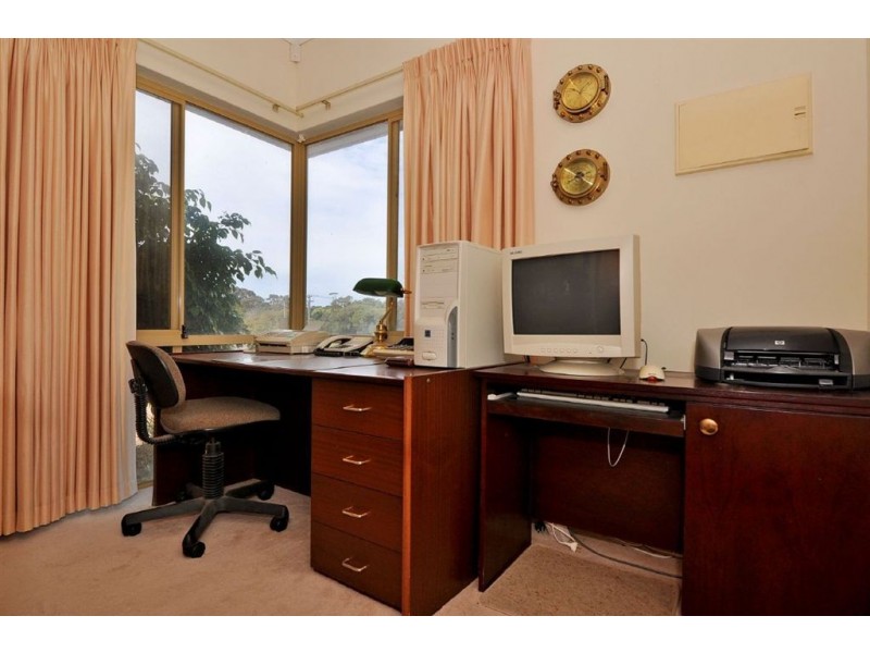 4 Mauna Court, Yanchep WA 6035