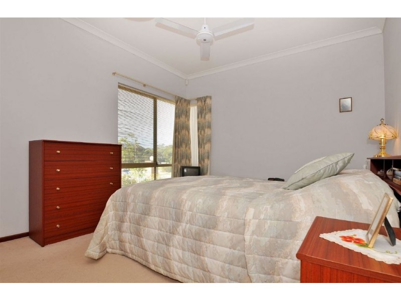 4 Mauna Court, Yanchep WA 6035