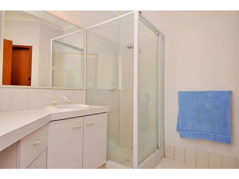 4 Mauna Court, Yanchep WA 6035