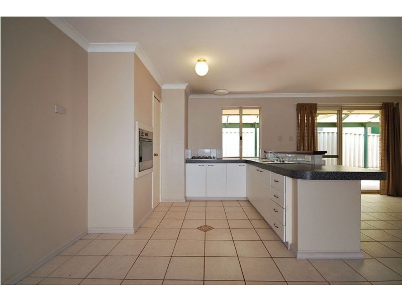 27 Dewar Mews, Clarkson WA 6030