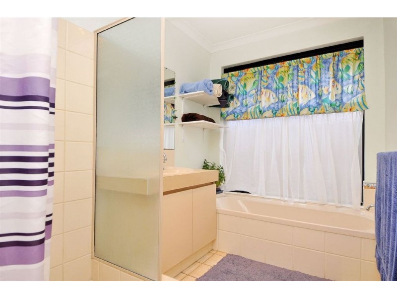 19 Coolamine Close, Carramar WA 6031