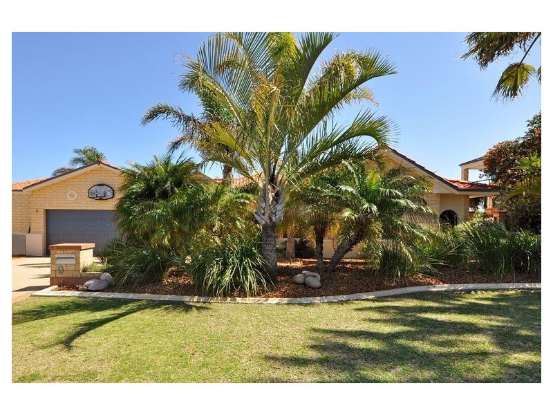 9 Caldera Close, Mindarie WA 6030