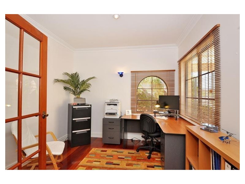 9 Caldera Close, Mindarie WA 6030