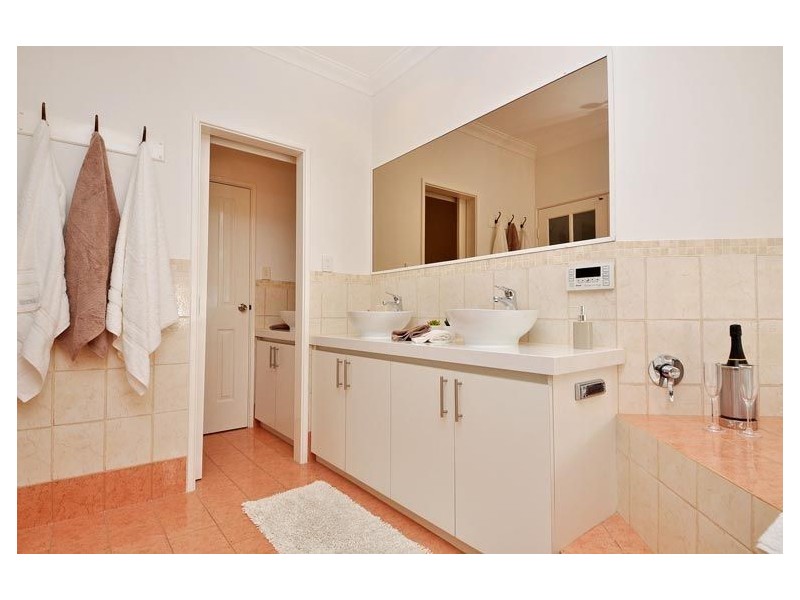 9 Caldera Close, Mindarie WA 6030