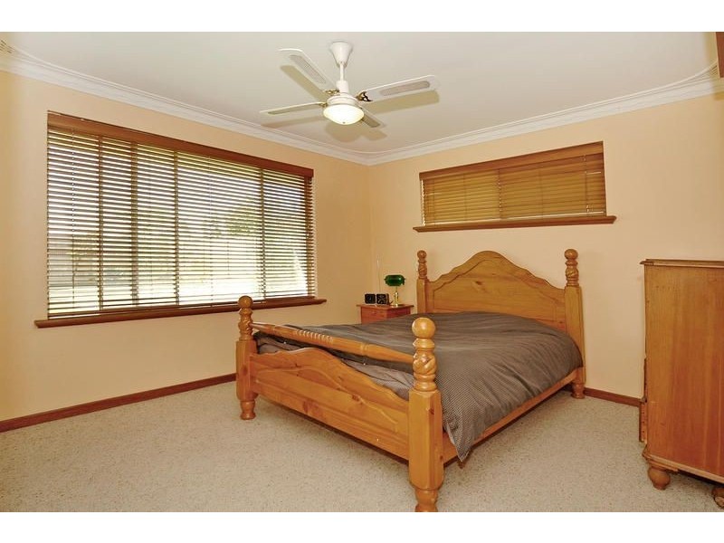 2 Roper Link, Wanneroo WA 6065