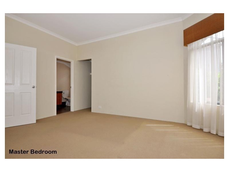 12 Chilworth Road, Butler WA 6036
