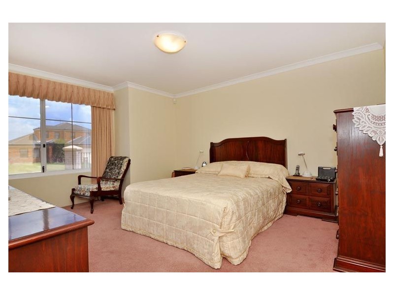 52 Weymouth Blvd, Quinns Rocks WA 6030