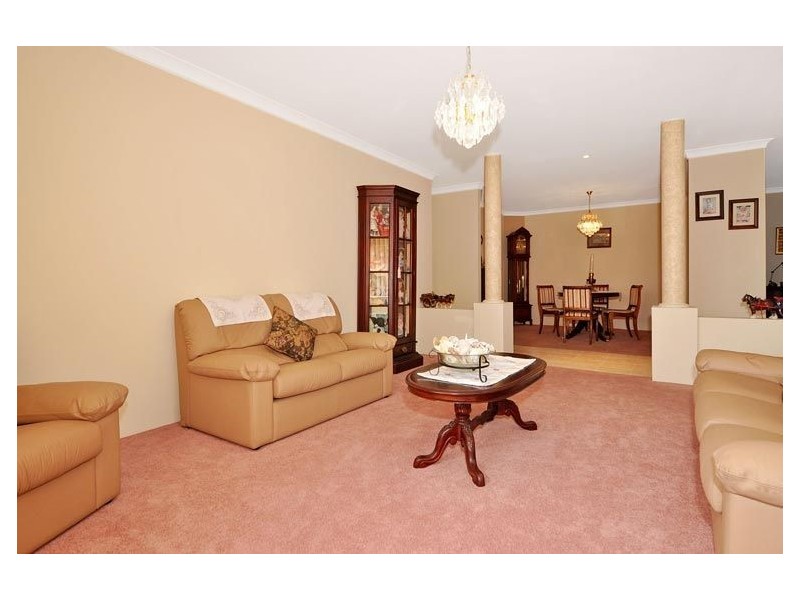 52 Weymouth Blvd, Quinns Rocks WA 6030