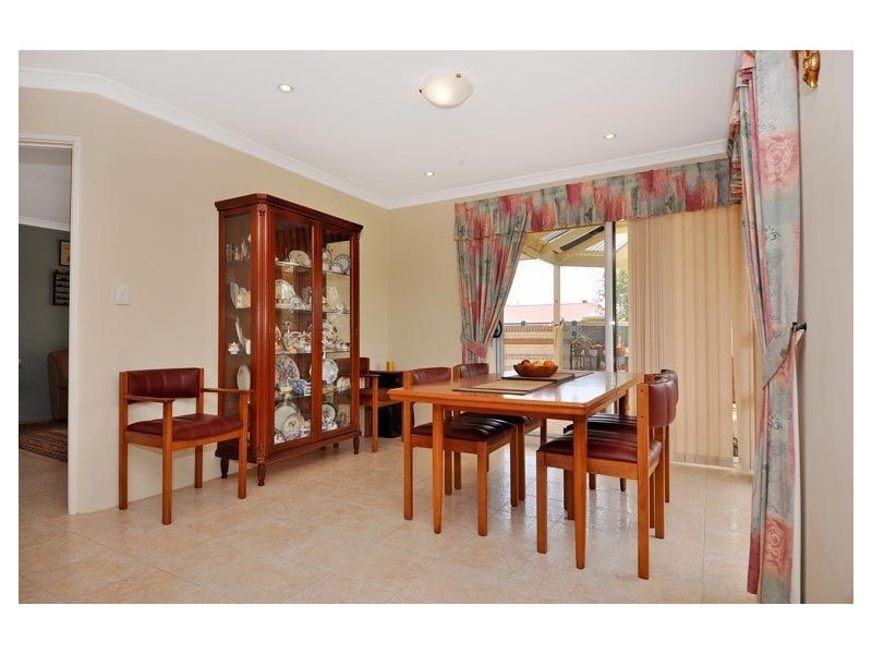 52 Weymouth Blvd, Quinns Rocks WA 6030