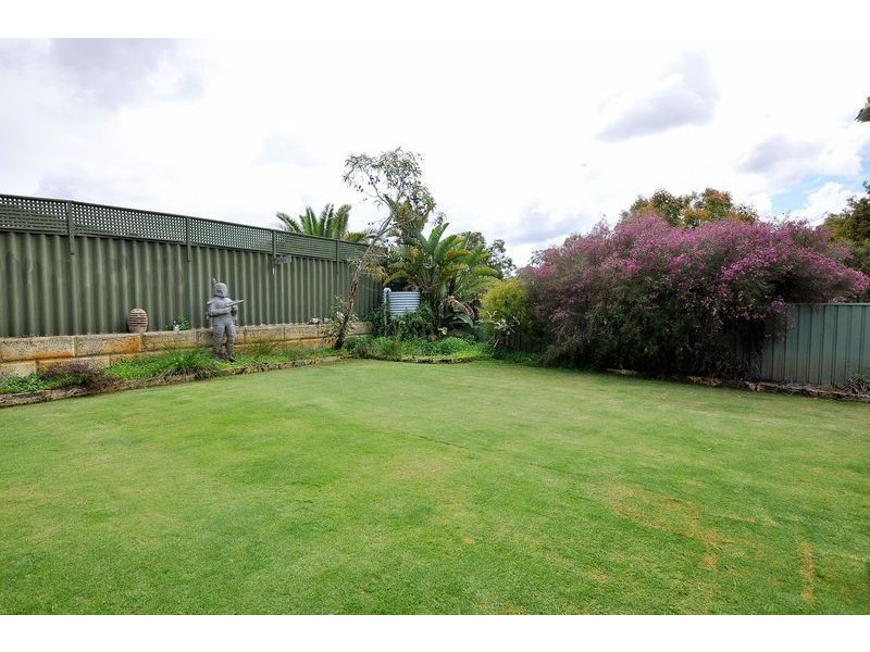 77 Viridian Drive, Banksia Grove WA 6031