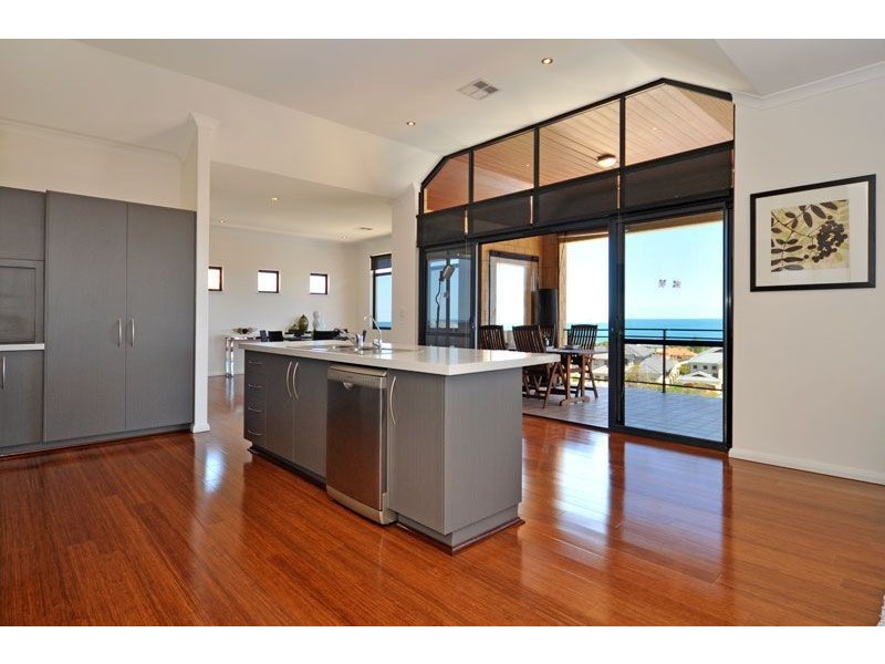 9 Lena Pass, Mindarie WA 6030