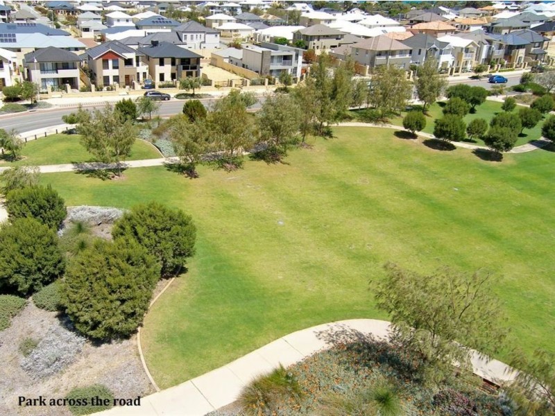 25 Bengello Place, Burns Beach WA 6028