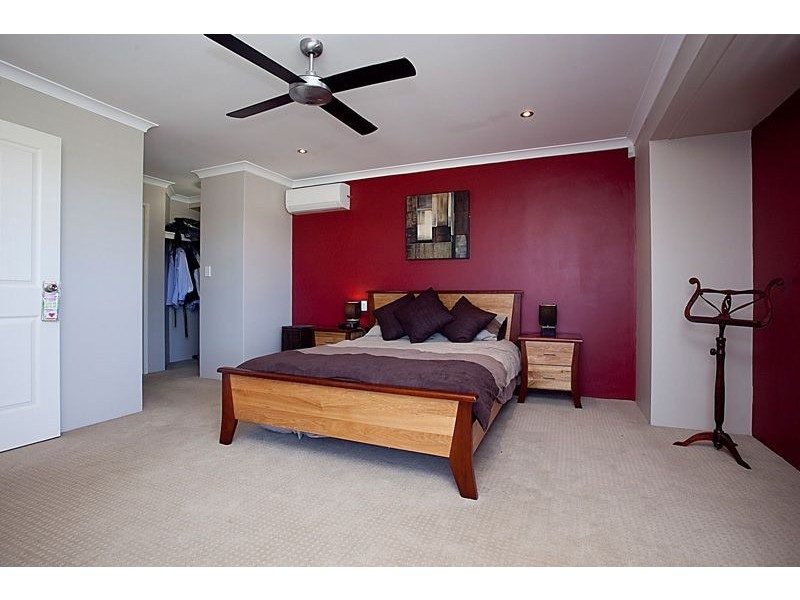 7 Elmhurt Drive, Clarkson WA 6030