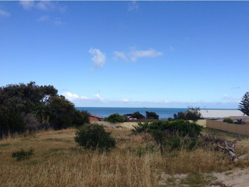 9 Ashley Ave, Quinns Rocks WA 6030