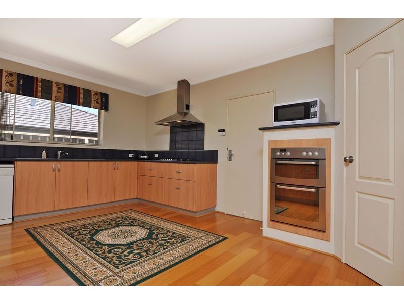 24 Dumaresq Loop, Quinns Rocks WA 6030