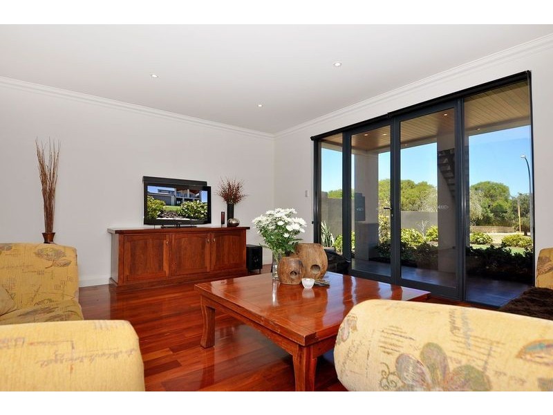3 Talara Circuit, Mindarie WA 6030