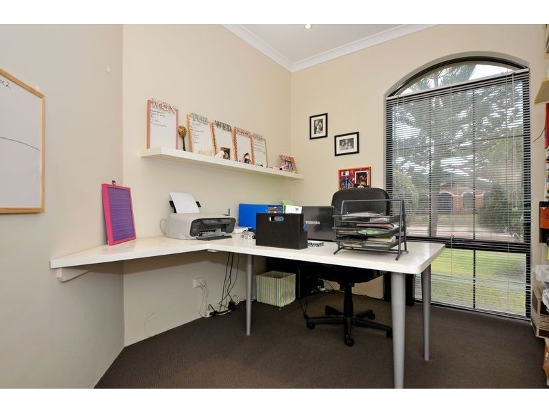 5 Queenscliff Parade, Quinns Rocks WA 6030