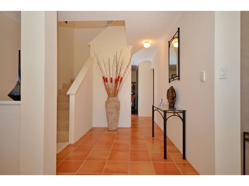 11 Catania Court, Mindarie WA 6030