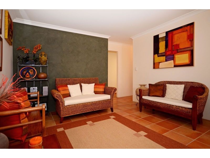 11 Catania Court, Mindarie WA 6030