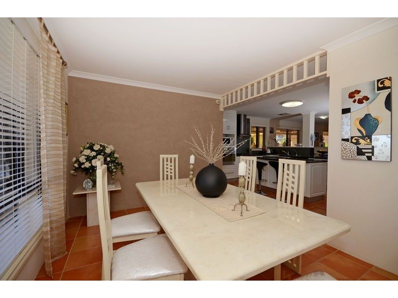 11 Catania Court, Mindarie WA 6030