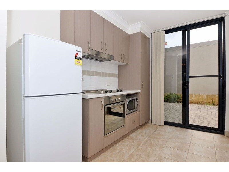 73/12 Citadel Way, Currambine WA 6028