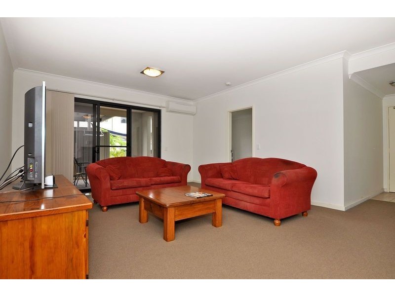 73/12 Citadel Way, Currambine WA 6028