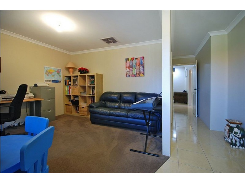 19 Verona Street, Hocking WA 6065