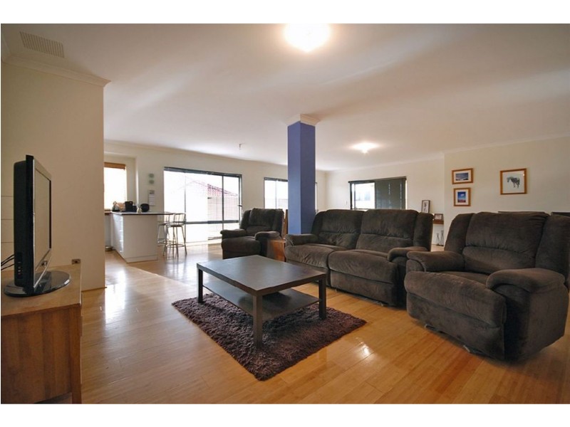 3 Crumlin Way, Ridgewood WA 6030