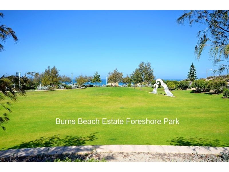 17 Maroma Loop, Burns Beach WA 6028