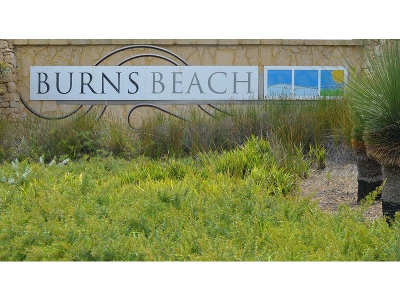 17 Maroma Loop, Burns Beach WA 6028