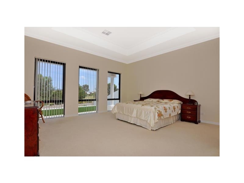 25 Lighthouse Parade, Mindarie WA 6030