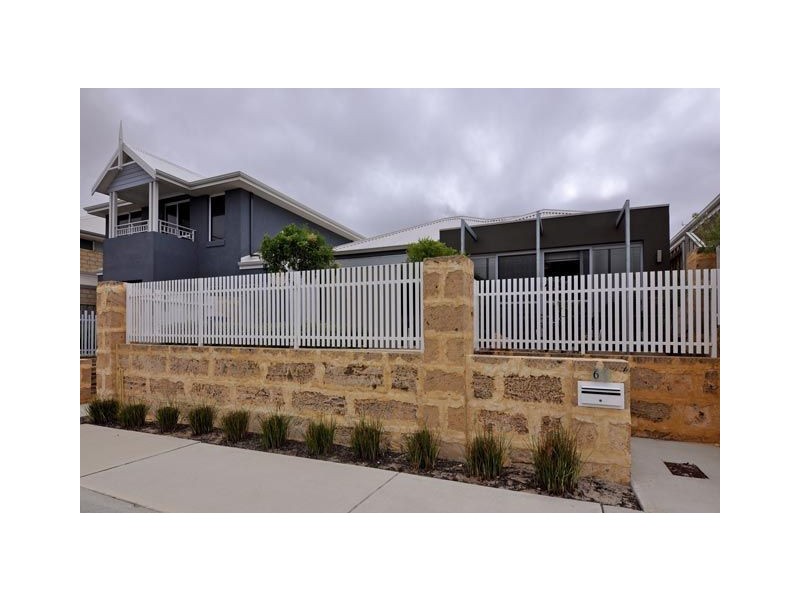 64 Seaside Ave, Yanchep WA 6035