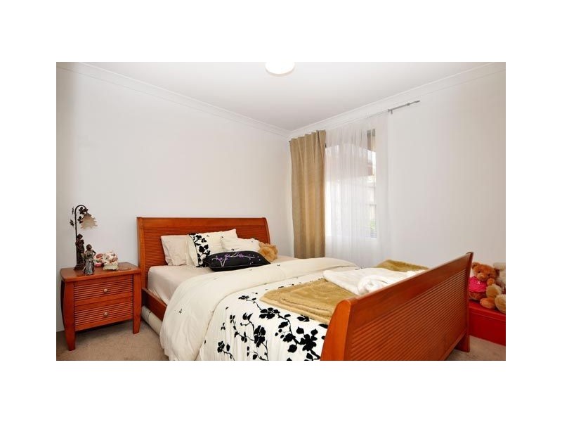 64 Seaside Ave, Yanchep WA 6035