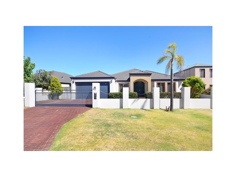 14 Bayfield Crescent, Mindarie WA 6030
