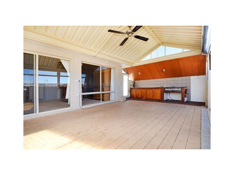 14 Bayfield Crescent, Mindarie WA 6030