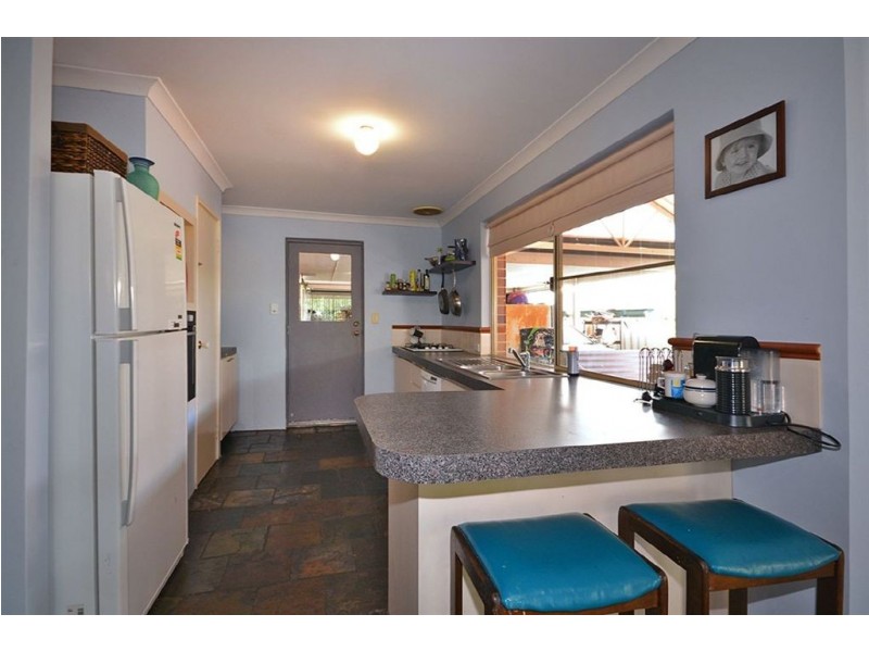 75 Balladong Loop, Carramar WA 6031