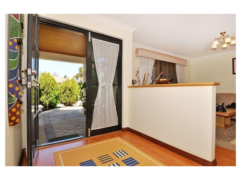 19 Wilcannia Elbow, Currambine WA 6028