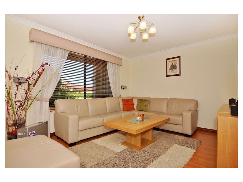 19 Wilcannia Elbow, Currambine WA 6028