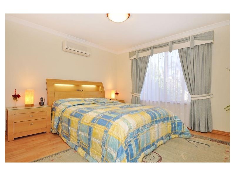 19 Wilcannia Elbow, Currambine WA 6028