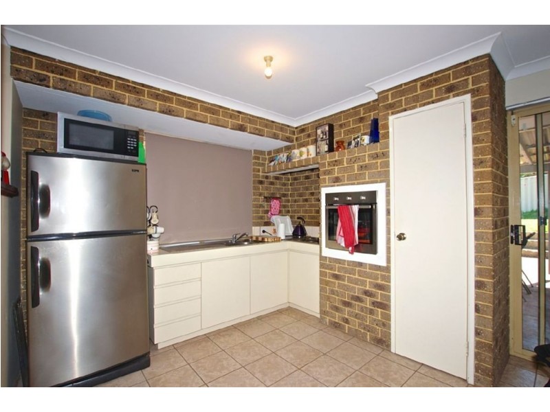 17 Addison Gardens, Merriwa WA 6030