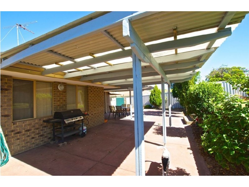 17 Addison Gardens, Merriwa WA 6030