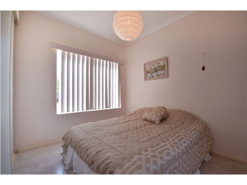 38 Sabina Drive, Madora Bay WA 6210